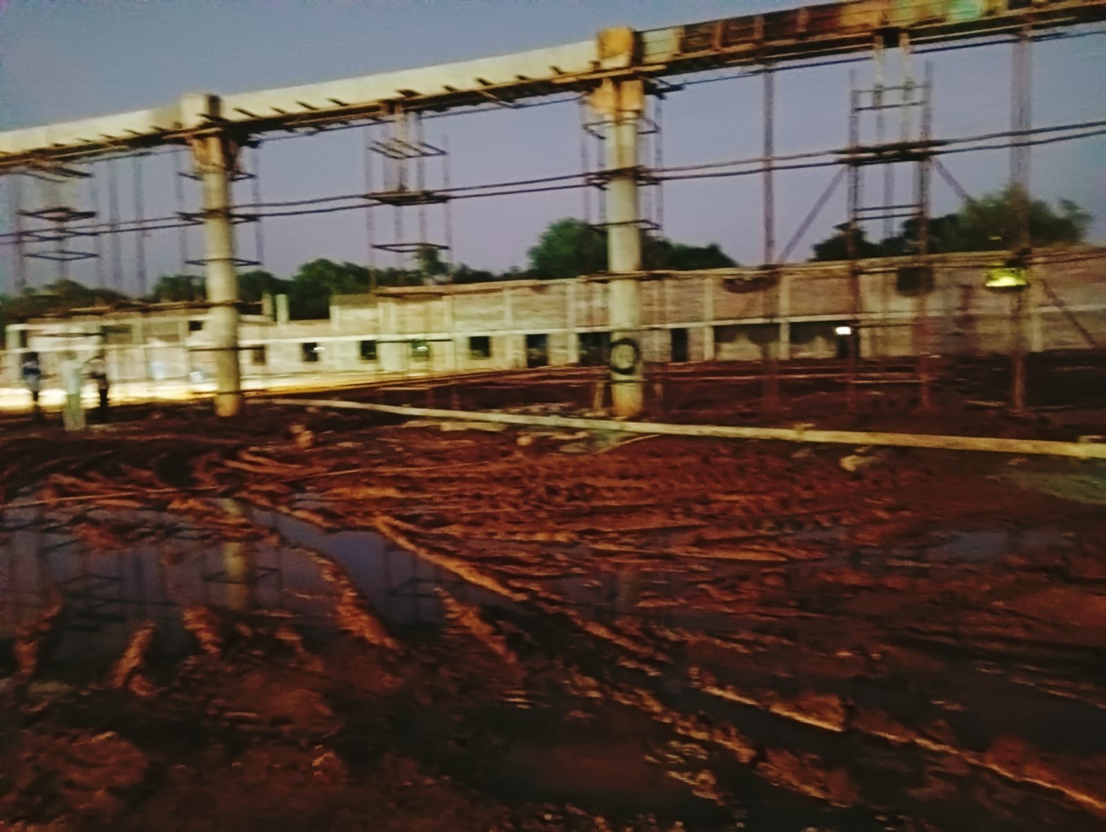 High-Pressure Concrete Line Pumping